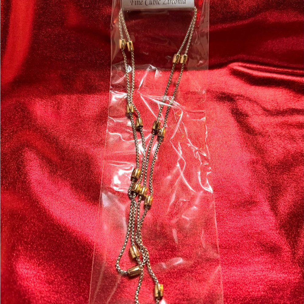 Elegant Gold and Silver Women's Necklace